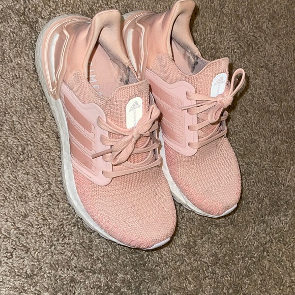 adidas Shoes - Adidas ultra boost